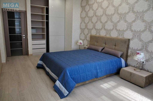 Оренда 2 кімнатної квартири, <a class="location-link" href="/kiev/" title="Недвижимость Київ">Київ</a>, <a class="location-link" href="/kiev/pecherskij/" title="Недвижимость Печерський район">Печерський р-н</a>, Андрія Верхогляда вул., 15 (изображение 1)