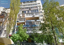 Продаж 2 кімнатної квартири (84/40/13), 3 пов. 9 пов. будинку