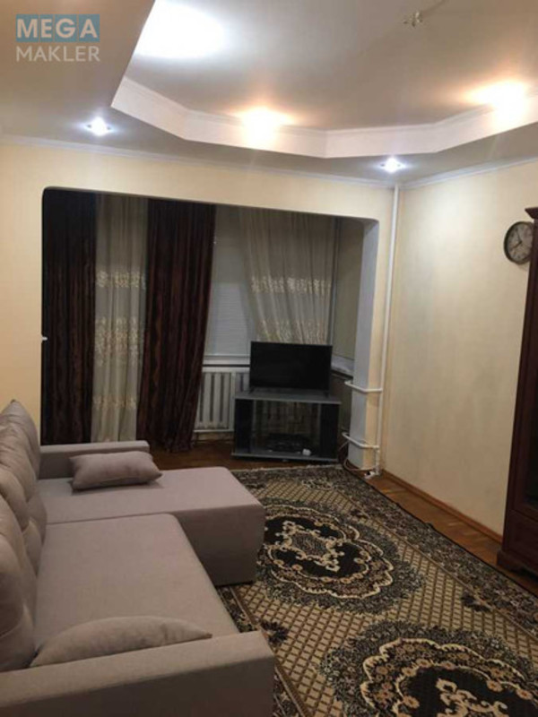 Оренда 2 кімнатної квартири, <a class="location-link" href="/kiev/" title="Недвижимость Київ">Київ</a>, <a class="location-link" href="/kiev/desnyanskij/" title="Недвижимость Деснянський район">Деснянський р-н</a>, Кубанской Украины ул., 45 (изображение 1)