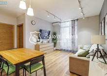 Продаж 3 кімнатної квартири (87,7/48/10,9), 8 пов. 17 пов. будинку