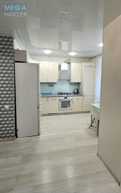 Продаж 1 кімнатної квартири (40/16/15), 4 пов. 10 пов. будинку, <a class="location-link" href="/sofievskaya-borshagovka/" title="Недвижимость Софіївська Борщагівка">Софіївська Борщагівка</a>, Боголюбова, 13 (изображение 1)