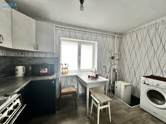 Продаж дома, 1&nbsp; поверх, 140&nbsp;кв.м, 6&nbsp;кімнат, ділянка 10&nbsp;соток, <a class="location-link" href="/fastov/" title="Недвижимость Фастів">Фастів</a>, Лянгасова, 72 (изображение 1)