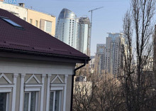 Продаж 2 кімнатної квартири (54/34/6), 4 пов. 5 пов. будинку