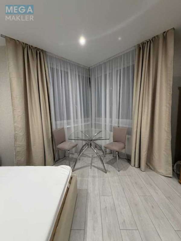 Оренда 1 кімнатної квартири, <a class="location-link" href="/kiev/" title="Недвижимость Київ">Київ</a>, <a class="location-link" href="/kiev/darnickij/" title="Недвижимость Дарницький район">Дарницький р-н</a>, Харьковское шоссе, 152 (изображение 1)