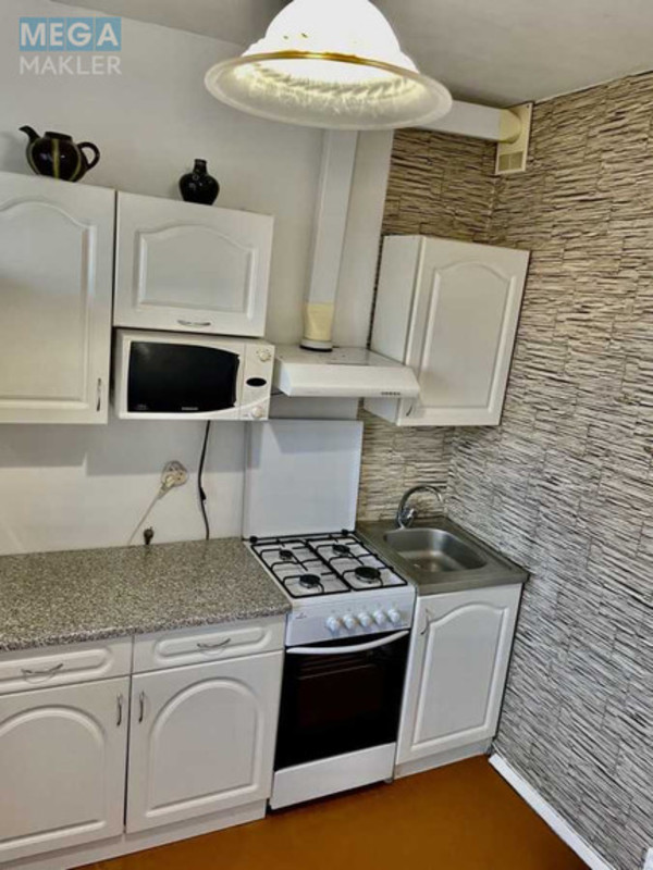 Оренда 1 кімнатної квартири, <a class="location-link" href="/kiev/" title="Недвижимость Київ">Київ</a>, <a class="location-link" href="/kiev/obolonskij/" title="Недвижимость Оболонський район">Оболонський р-н</a>, Героїв Дніпра вул., 29 (изображение 1)