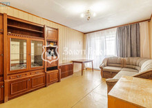 Продаж 3 кімнатної квартири (73,3/41/8,5), 7 пов. 12 пов. будинку