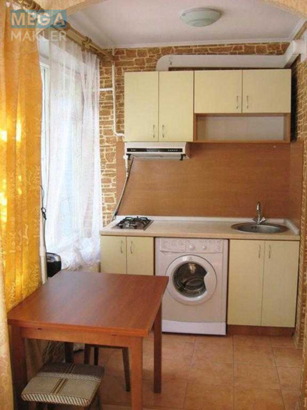 Оренда 1 кімнатної квартири, <a class="location-link" href="/kiev/" title="Недвижимость Київ">Київ</a>, <a class="location-link" href="/kiev/obolonskij/" title="Недвижимость Оболонський район">Оболонський р-н</a>, Вышгородская ул., 10 (изображение 1)