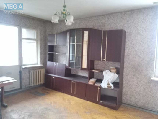 Продаж 1 кімнатної квартири (32/18/6), 5 пов. 5 пов. будинку, <a class="location-link" href="/kiev/" title="Недвижимость Київ">Київ</a>, <a class="location-link" href="/kiev/solomenskij/" title="Недвижимость Солом'янський район">Солом'янський р-н</a>, Любомира Гузара просп., 14 (изображение 1)