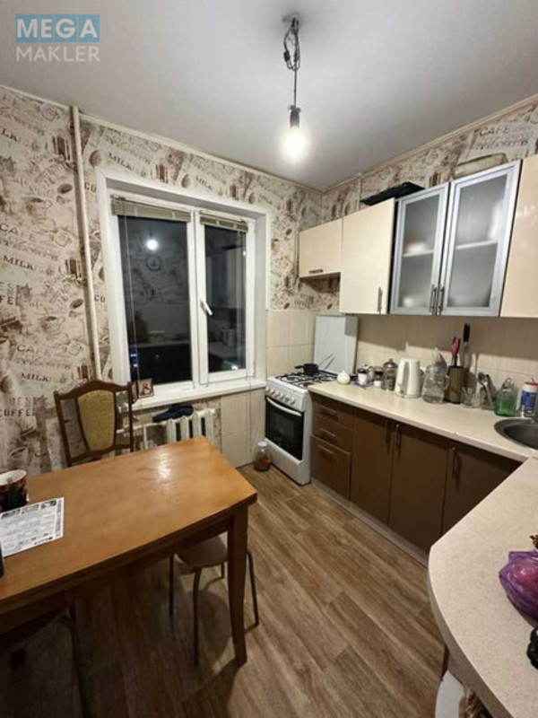 Продаж 2 кімнатної квартири (46/30/6), 4 пов. 12 пов. будинку, <a class="location-link" href="/kiev/" title="Недвижимость Київ">Київ</a>, <a class="location-link" href="/kiev/dneprovskij/" title="Недвижимость Дніпровський район">Дніпровський р-н</a>, Андрея Малышко ул., 3 (изображение 1)