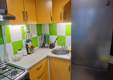 Продаж 2 кімнатної квартири (45,5/27,7/6,7), 2 пов. 5 пов. будинку