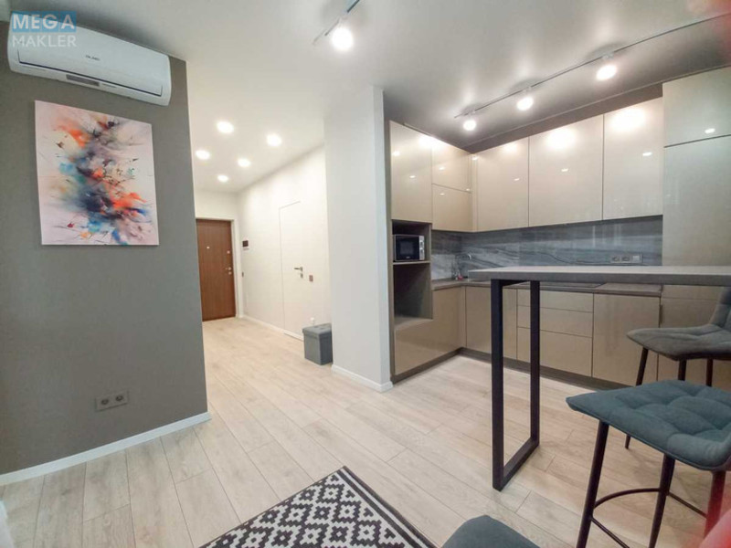 Оренда 1 кімнатної квартири, <a class="location-link" href="/kiev/" title="Недвижимость Київ">Київ</a>, <a class="location-link" href="/kiev/solomenskij/" title="Недвижимость Солом'янський район">Солом'янський р-н</a>, Повітрофлотський просп., 56 (изображение 1)