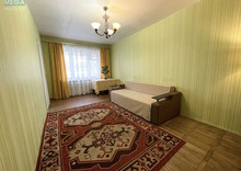 Продаж 1 кімнатної квартири (27/17/4), 1 пов. 5 пов. будинку