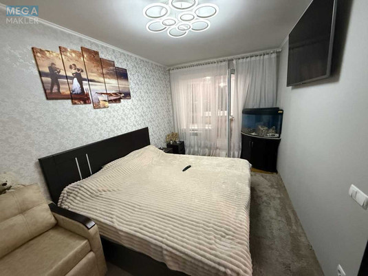 Оренда 2 кімнатної квартири, <a class="location-link" href="/kiev/" title="Недвижимость Київ">Київ</a>, <a class="location-link" href="/kiev/dneprovskij/" title="Недвижимость Дніпровський район">Дніпровський р-н</a>, Братиславская ул., 13 (изображение 1)