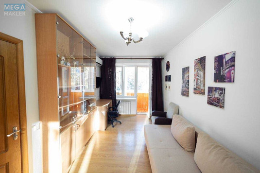 Оренда 1 кімнатної квартири, <a class="location-link" href="/kiev/" title="Недвижимость Київ">Київ</a>, <a class="location-link" href="/kiev/shevchenkovskij/" title="Недвижимость Шевченківський район">Шевченківський р-н</a>, Білоруська вул., 36 (изображение 1)