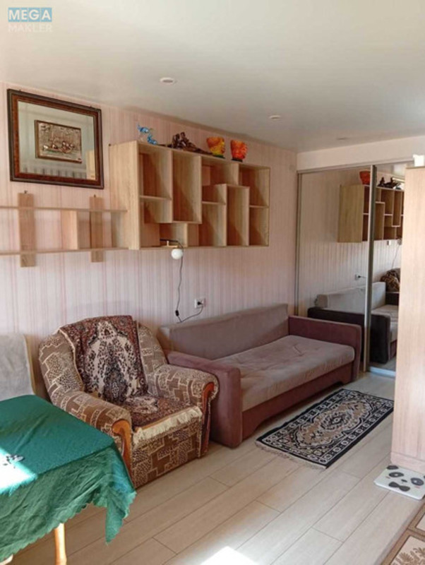 Оренда 1 кімнатної квартири, <a class="location-link" href="/odessa/" title="Недвижимость Одеса">Одеса</a>, <a class="location-link" href="/odessa/suvorovskij/" title="Недвижимость Суворовський район">Суворовський р-н</a>, Красная, 14 (изображение 1)