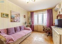 Продаж 3 кімнатної квартири (70,2/45/8,2), 14 пов. 16 пов. будинку