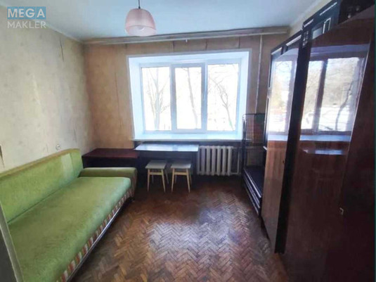 Оренда кімнати (підселення), <a class="location-link" href="/kiev/" title="Недвижимость Київ">Київ</a>, <a class="location-link" href="/kiev/goloseevskij/" title="Недвижимость Голосіївський район">Голосіївський р-н</a>, Академіка Глушкова просп., 22 (изображение 1)