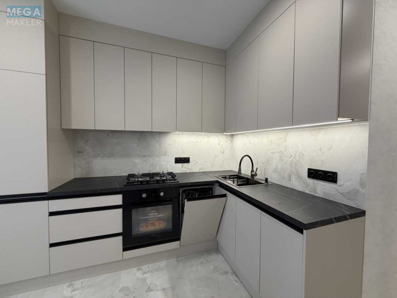 Продаж 1 кімнатної квартири (38/16/14), 2 пов. 10 пов. будинку, <a class="location-link" href="/sofievskaya-borshagovka/" title="Недвижимость Софіївська Борщагівка">Софіївська Борщагівка</a>, Героїв небесної сотні (изображение 1)