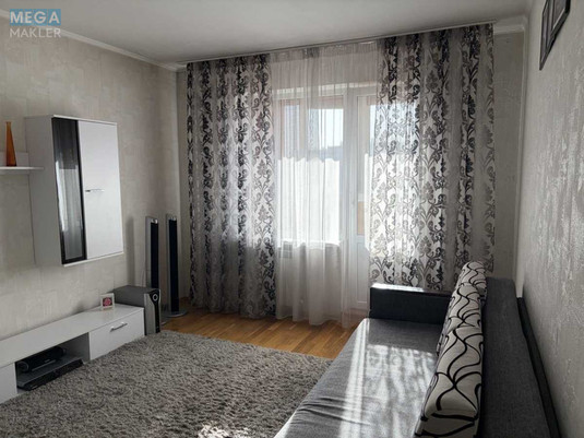 Оренда 1 кімнатної квартири, <a class="location-link" href="/kiev/" title="Недвижимость Київ">Київ</a>, <a class="location-link" href="/kiev/darnickij/" title="Недвижимость Дарницький район">Дарницький р-н</a>, Ялтинська вул., 15 (изображение 1)