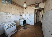 Продаж 1 кімнатної квартири (33/17/8), 13 пов. 14 пов. будинку