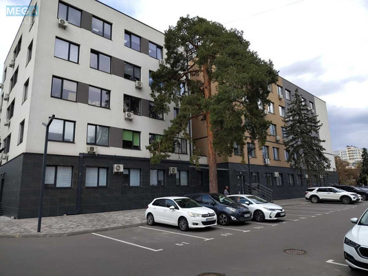 Оренда комерційної нерухомості, 214&nbsp;кв.м, под офис, <a class="location-link" href="/kiev/" title="Недвижимость Київ">Київ</a>, <a class="location-link" href="/kiev/dneprovskij/" title="Недвижимость Дніпровський район">Дніпровський р-н</a>, Уинстона Черчилля ул., 1 (изображение 1)