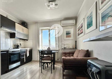 Продаж 1 кімнатної квартири (44/18/8,3), 10 пов. 16 пов. будинку