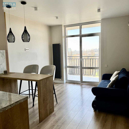 Продаж 1 кімнатної квартири (42/15/18), 8 пов. 17 пов. будинку, <a class="location-link" href="/kiev/" title="Недвижимость Київ">Київ</a>, <a class="location-link" href="/kiev/goloseevskij/" title="Недвижимость Голосіївський район">Голосіївський р-н</a>, Академика Заболотного ул., 148В (изображение 1)