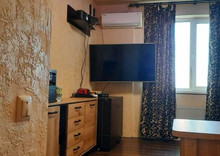 Продаж 1 кімнатної квартири (40/?/8), 8 пов. 10 пов. будинку