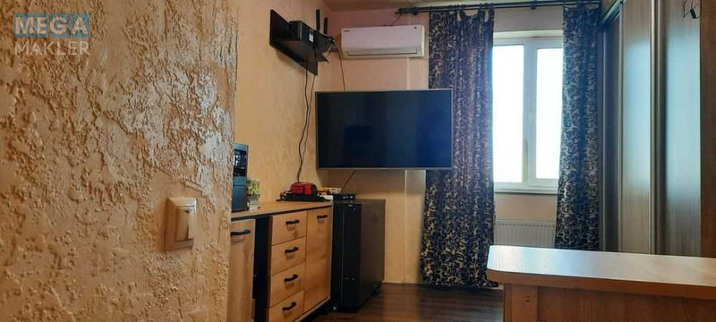 Продаж 1 кімнатної квартири (40/?/8), 8 пов. 10 пов. будинку, <a class="location-link" href="/sofievskaya-borshagovka/" title="Недвижимость Софіївська Борщагівка">Софіївська Борщагівка</a>, Івана Франка, 6 (изображение 1)