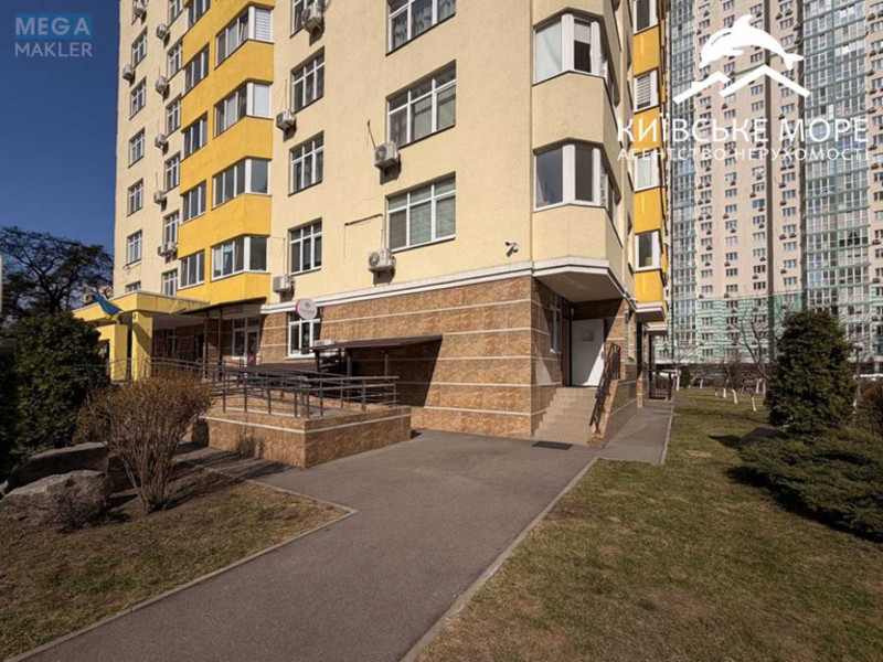 Оренда окремої будівлі/побудови, 70&nbsp;кв.м, <a class="location-link" href="/kiev/" title="Недвижимость Київ">Київ</a>, <a class="location-link" href="/kiev/dneprovskij/" title="Недвижимость Дніпровський район">Дніпровський р-н</a>, Воскресенська вул., 16 (изображение 1)