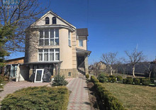 Продаж дома, 2&nbsp;поверху, 140&nbsp;кв.м, 4&nbsp;кімнати, ділянка 15&nbsp;соток