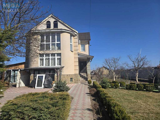 Продаж дома, 2&nbsp;поверху, 140&nbsp;кв.м, 4&nbsp;кімнати, ділянка 15&nbsp;соток, <a class="location-link" href="/danilovka-selo-kv/" title="Недвижимость Данилівка">Данилівка</a>, Центральна (изображение 1)