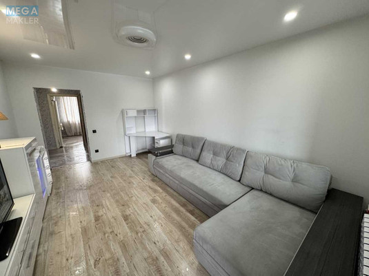 Оренда 2 кімнатної квартири, <a class="location-link" href="/kiev/" title="Недвижимость Київ">Київ</a>, <a class="location-link" href="/kiev/desnyanskij/" title="Недвижимость Деснянський район">Деснянський р-н</a>, Військове містечко 161 вул. (изображение 1)