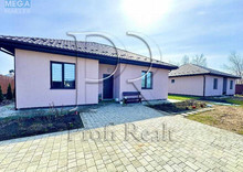 Продаж дома, 2&nbsp;поверху, 100&nbsp;кв.м, 4&nbsp;кімнати, ділянка 10&nbsp;соток