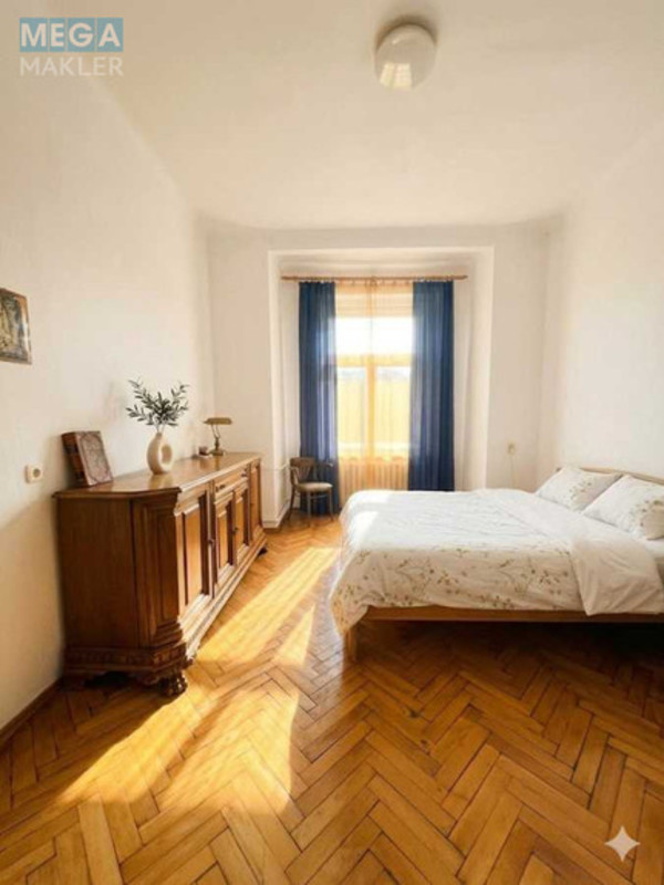 Продаж 2 кімнатної квартири (56,5/33/8), 3 пов. 5 пов. будинку, <a class="location-link" href="/kiev/" title="Недвижимость Київ">Київ</a>, <a class="location-link" href="/kiev/dneprovskij/" title="Недвижимость Дніпровський район">Дніпровський р-н</a>, Верховної Ради бульв., 13 (изображение 1)