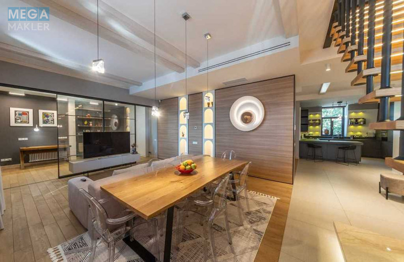 Оренда 5 кімнатної квартири, <a class="location-link" href="/kiev/" title="Недвижимость Київ">Київ</a>, <a class="location-link" href="/kiev/shevchenkovskij/" title="Недвижимость Шевченківський район">Шевченківський р-н</a>, Ярославов Вал ул., 16 (изображение 1)