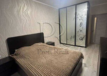 Продаж 1 кімнатної квартири (45/15/17), 5 пов. 25 пов. будинку