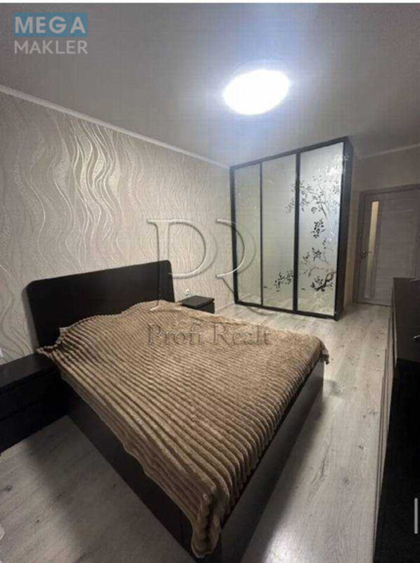 Продаж 1 кімнатної квартири (45/15/17), 5 пов. 25 пов. будинку, <a class="location-link" href="/kiev/" title="Недвижимость Київ">Київ</a>, <a class="location-link" href="/kiev/podolskij/" title="Недвижимость Подільський район">Подільський р-н</a>, Правди проспект, 43А (изображение 1)