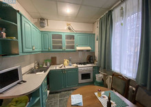 Продаж 3 кімнатної квартири (81/49,9/8,5), 1 пов. 4 пов. будинку