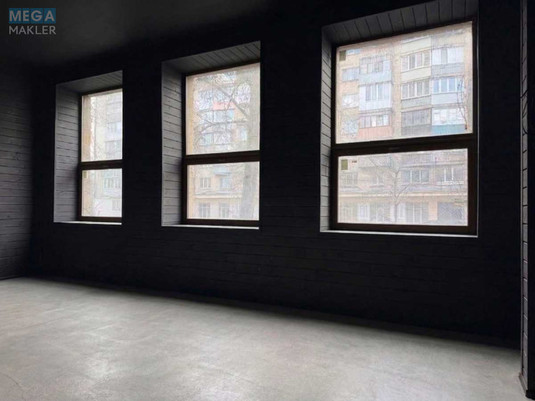 Оренда комерційної нерухомості, 100&nbsp;кв.м, <a class="location-link" href="/kiev/" title="Недвижимость Київ">Київ</a>, <a class="location-link" href="/kiev/shevchenkovskij/" title="Недвижимость Шевченківський район">Шевченківський р-н</a>, Білоруська вул., 38 (изображение 1)