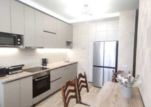 Продаж 3 кімнатної квартири (79/45/14), 18 пов. 25 пов. будинку