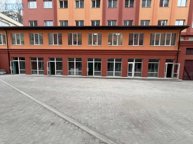 Продаж комерційної нерухомості, 52,50&nbsp;кв.м, под магазин, <a class="location-link" href="/kiev/" title="Недвижимость Київ">Київ</a>, <a class="location-link" href="/kiev/shevchenkovskij/" title="Недвижимость Шевченківський район">Шевченківський р-н</a>, Глубочицкая ул., 17 (изображение 1)