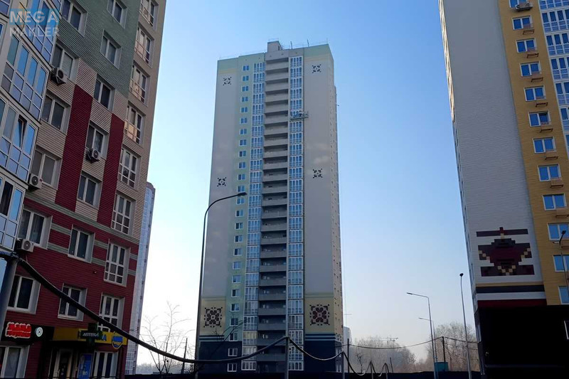 Продаж 3 кімнатної квартири (74,5/44/11), 22 пов. 26 пов. будинку, <a class="location-link" href="/kiev/" title="Недвижимость Київ">Київ</a>, <a class="location-link" href="/kiev/darnickij/" title="Недвижимость Дарницький район">Дарницький р-н</a>, Бориса Гмирі вул., 21 (изображение 1)