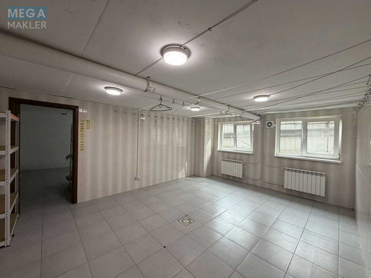 Продаж комерційної нерухомості, 130&nbsp;кв.м, под офис, <a class="location-link" href="/kiev/" title="Недвижимость Київ">Київ</a>, <a class="location-link" href="/kiev/shevchenkovskij/" title="Недвижимость Шевченківський район">Шевченківський р-н</a>, Глубочицкая ул., 40 (изображение 1)