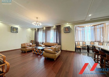 Продаж 4 кімнатної квартири (147/84/21), 16 пов. 21 пов. будинку