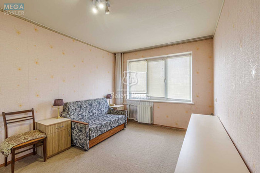 Продаж 3 кімнатної квартири (65/35/7), 7 пов. 9 пов. будинку, <a class="location-link" href="/kiev/" title="Недвижимость Київ">Київ</a>, <a class="location-link" href="/kiev/svyatoshinskij/" title="Недвижимость Святошинський район">Святошинський р-н</a>, Якуба Коласа вул., 6 (изображение 1)