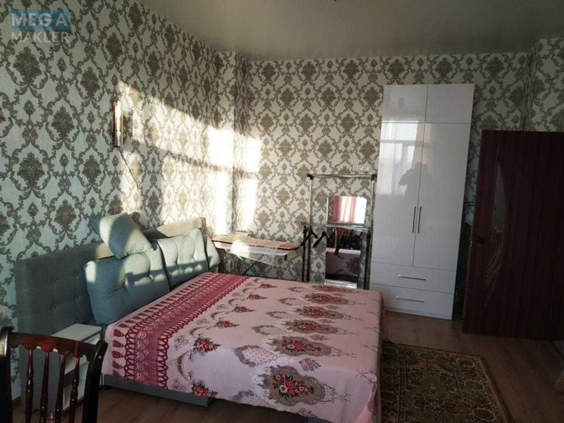 Оренда 1 кімнатної квартири, <a class="location-link" href="/kiev/" title="Недвижимость Київ">Київ</a>, <a class="location-link" href="/kiev/dneprovskij/" title="Недвижимость Дніпровський район">Дніпровський р-н</a>, Будівельників вул., 30 (изображение 1)