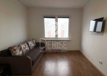 Продаж 1 кімнатної квартири (37/20/12), 21 пов. 25 пов. будинку