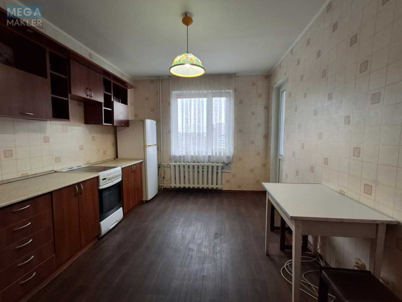 Оренда 1 кімнатної квартири, <a class="location-link" href="/kiev/" title="Недвижимость Київ">Київ</a>, <a class="location-link" href="/kiev/darnickij/" title="Недвижимость Дарницький район">Дарницький р-н</a>, Михайла Драгоманова вул., 14а (изображение 1)