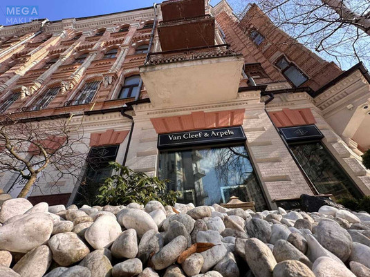 Оренда 7 і більше кімнатної квартири, <a class="location-link" href="/kiev/" title="Недвижимость Київ">Київ</a>, <a class="location-link" href="/kiev/pecherskij/" title="Недвижимость Печерський район">Печерський р-н</a>, Ольгинська вул., 2/1 (изображение 1)